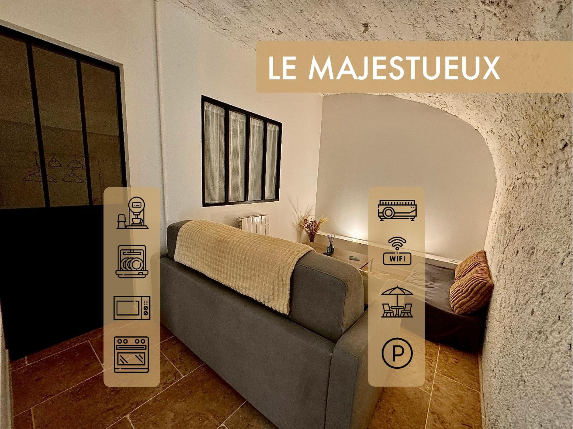 Place De Parking Au Pied Du Logement - Spacieux Et Atypique Apartment Orléans Exterior foto